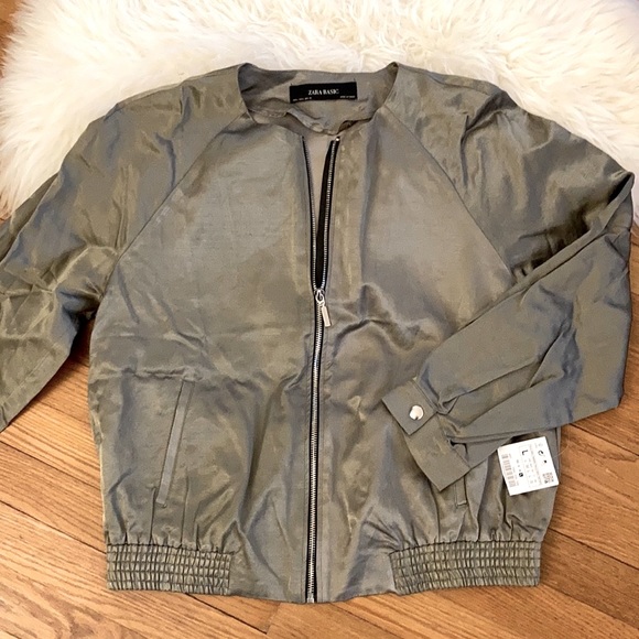 Zara Jackets & Blazers - Zara Zip-Front Full-Sleeve Satin Bomber Jacket